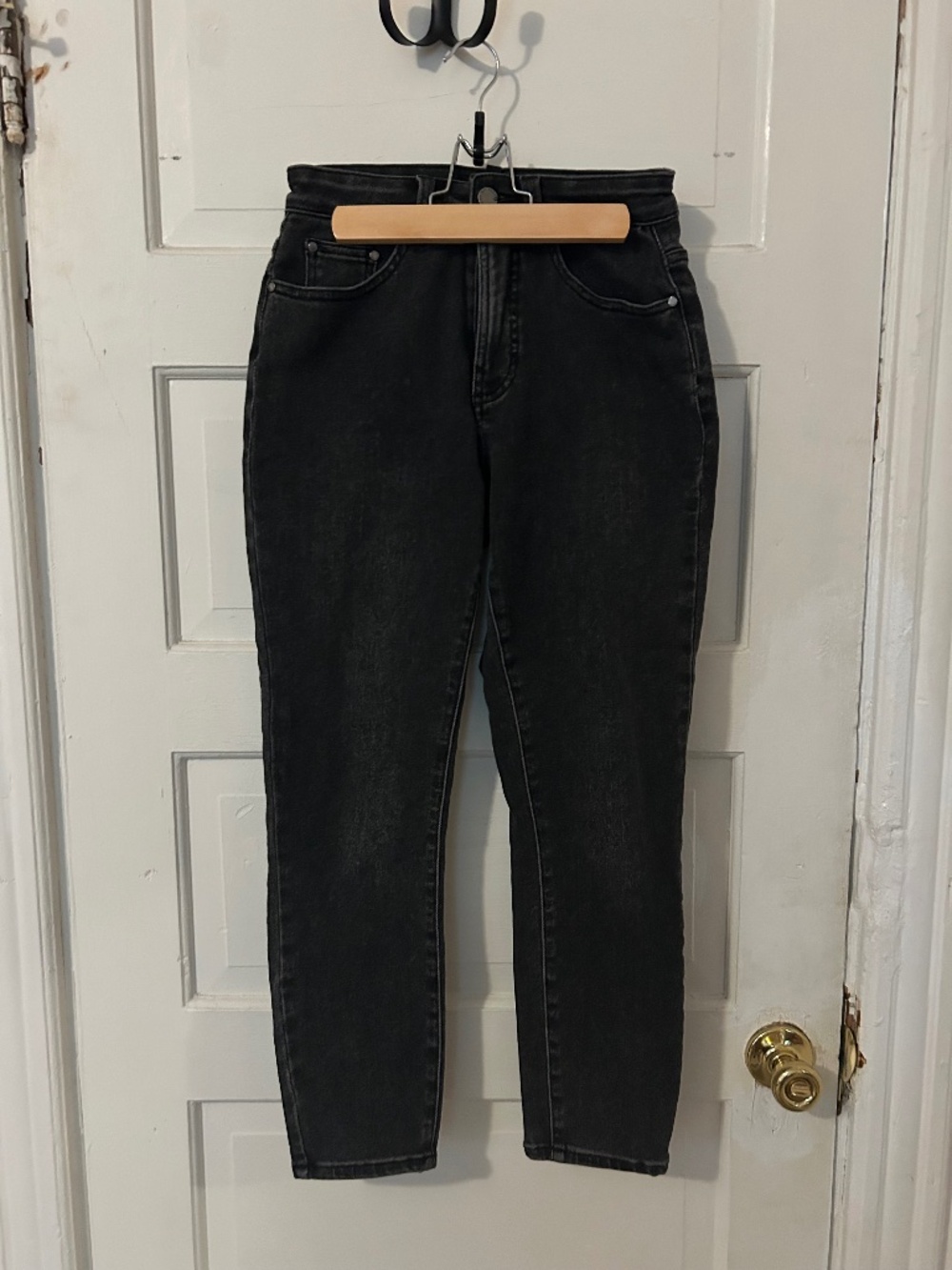 Universal Standard Joni High Rise Slim Leg Jean in Soft Black Size 4 HEMMED